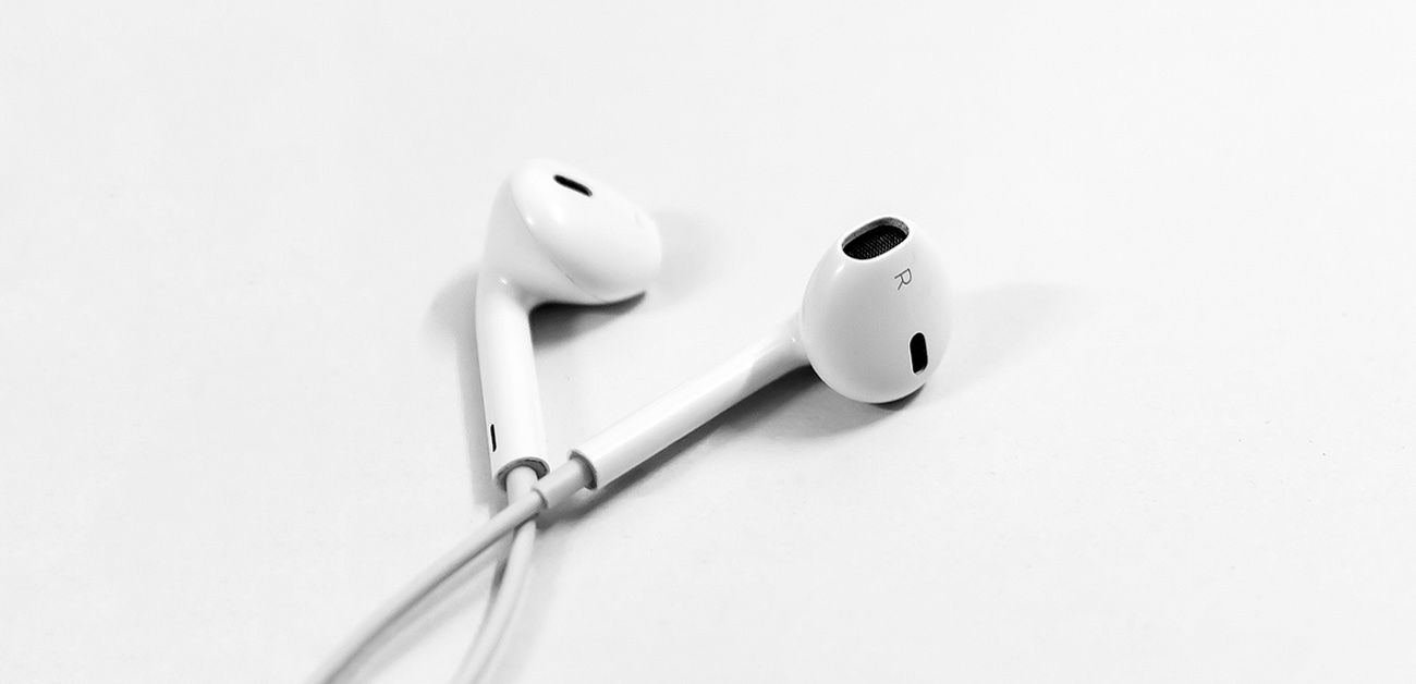 white earbuds